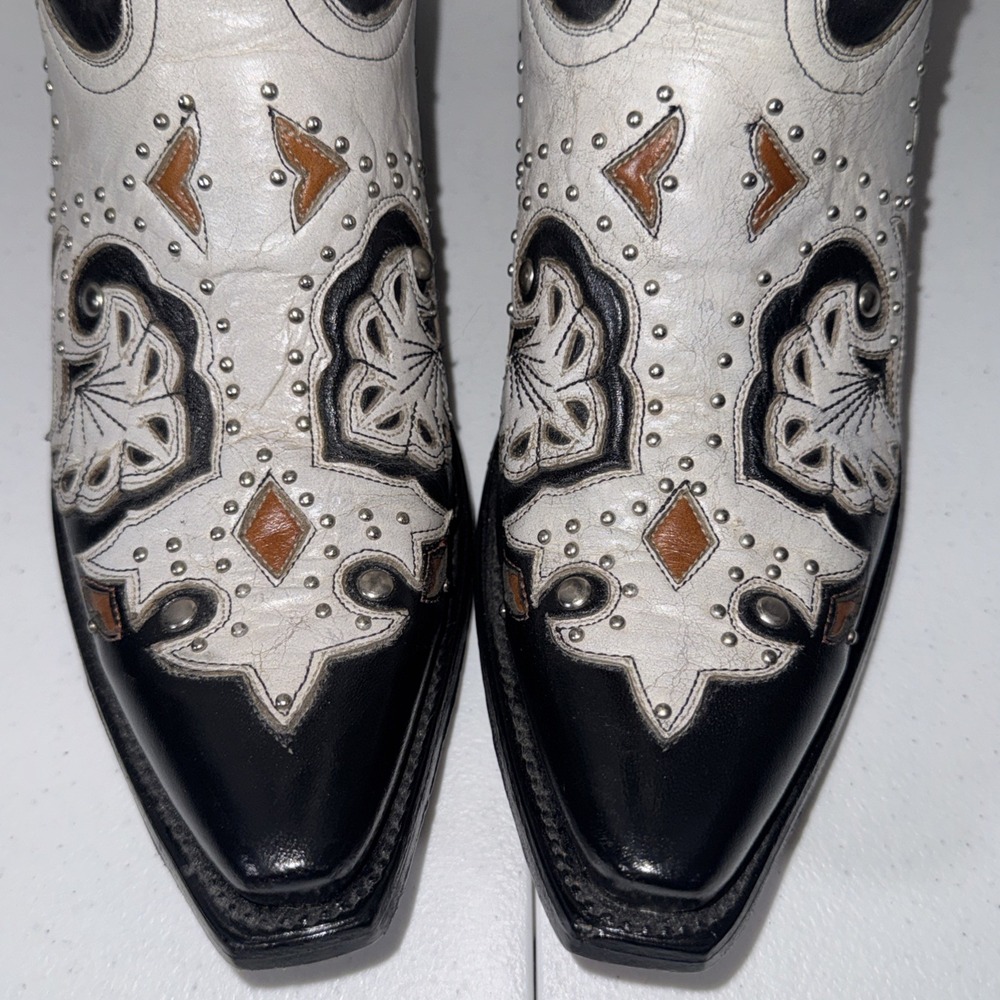 Lucchese Womens Black & White Studded Scarlette Cowboy Boots SZ 8 Western Gothic - Picture 6 of 16